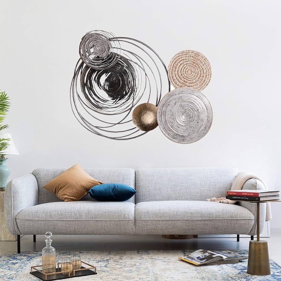 Curves and Creativity: Transforming Walls with Stylish Spiral Artistry